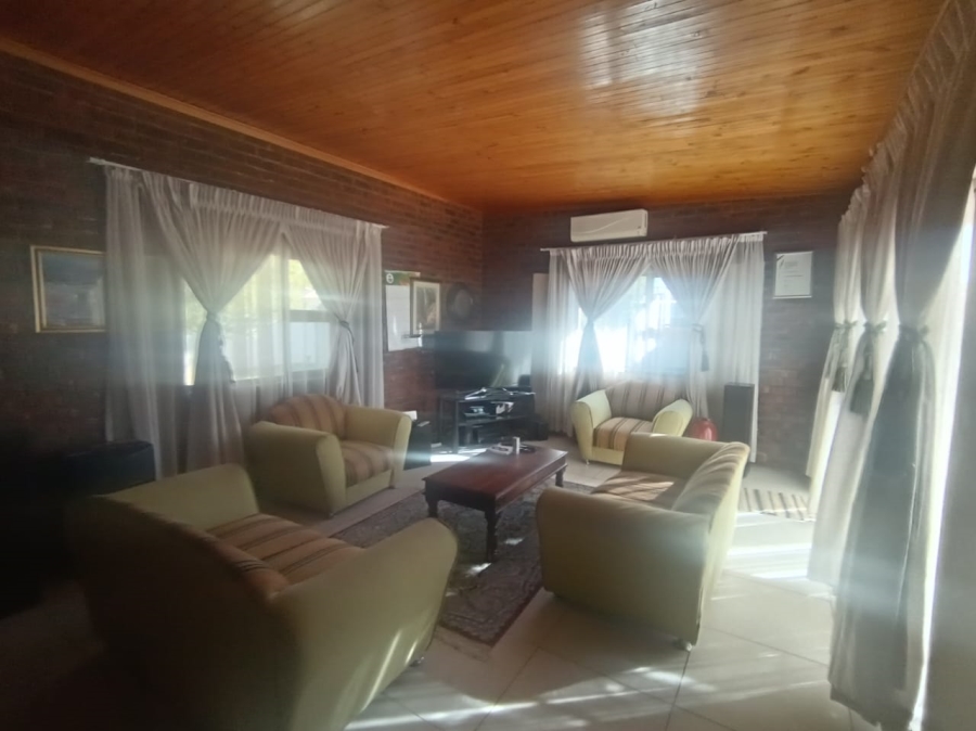 3 Bedroom Property for Sale in Carters Glen Northern Cape